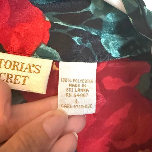 Victoria’s Secret Shirt Women’s Size L Red Gold Label Vintage Polyester Floral - Picture 3 of 6